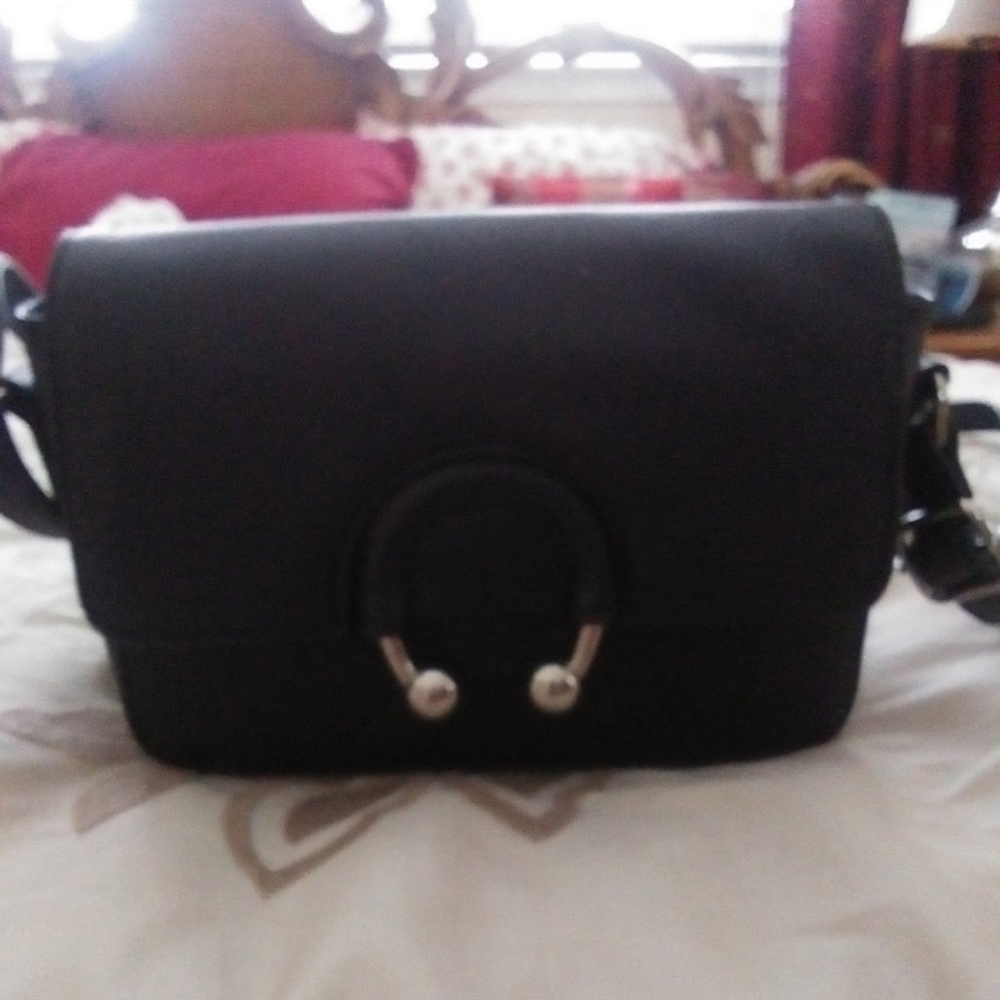 Apt. 9 purse